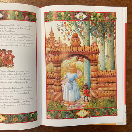 「DER NUSSKNACKER」E. T. A. Hoffmann　Kestutis Kasparavicius