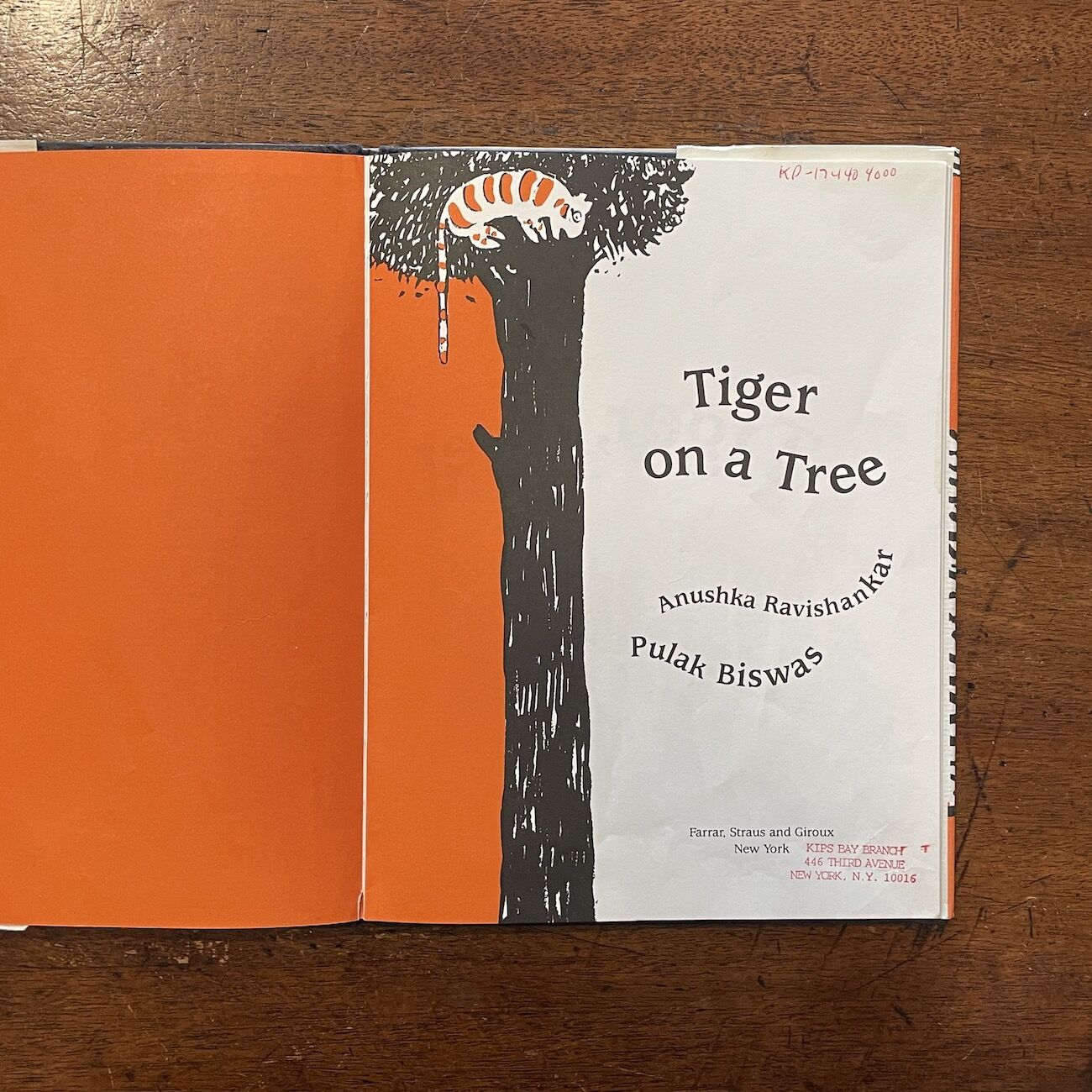 Tiger on a Tree」Anushka Ravishankar Pulak Bisw