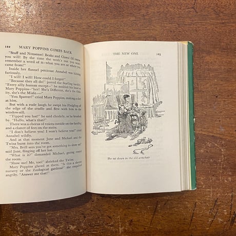 「Mary Poppins Comes Back」P. L. Travers　Mary Shepard