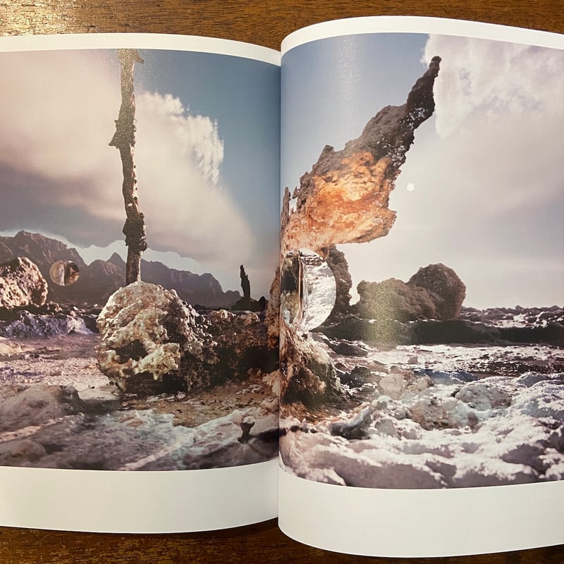 らら　コンセプトアート集 マシン・ラブ：ビデオゲーム、AIと現代アート 図録」 | Frobergue