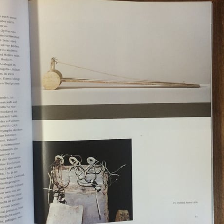 「DIE SKULPTUR THE SCULPTURE」CY TWOMBLY サイ・トゥオンブリ