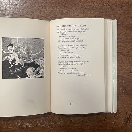 「SUNG UNDER THE SILVER UMBRELLA : Poem for young childern（1952年版）」Dorothy P. Lathrop