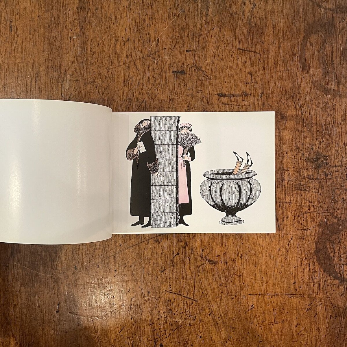 A BOOK OF POSTCARDS」Edward Gorey（エドワード・ゴーリー） |