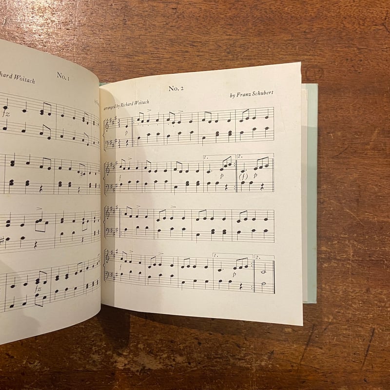 A Little Schubert」M. B. Goffstein（ゴフスタイン） | Fr