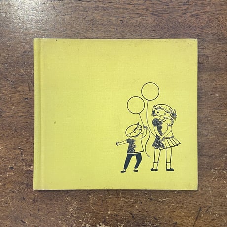 「AIR IS ALL AROUND YOU」Franklyn M. Branley　Robert Galster