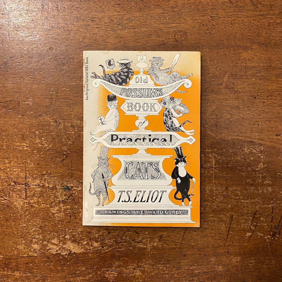 Old Possum's Book of Practical Cats（ペーパーバック版）」