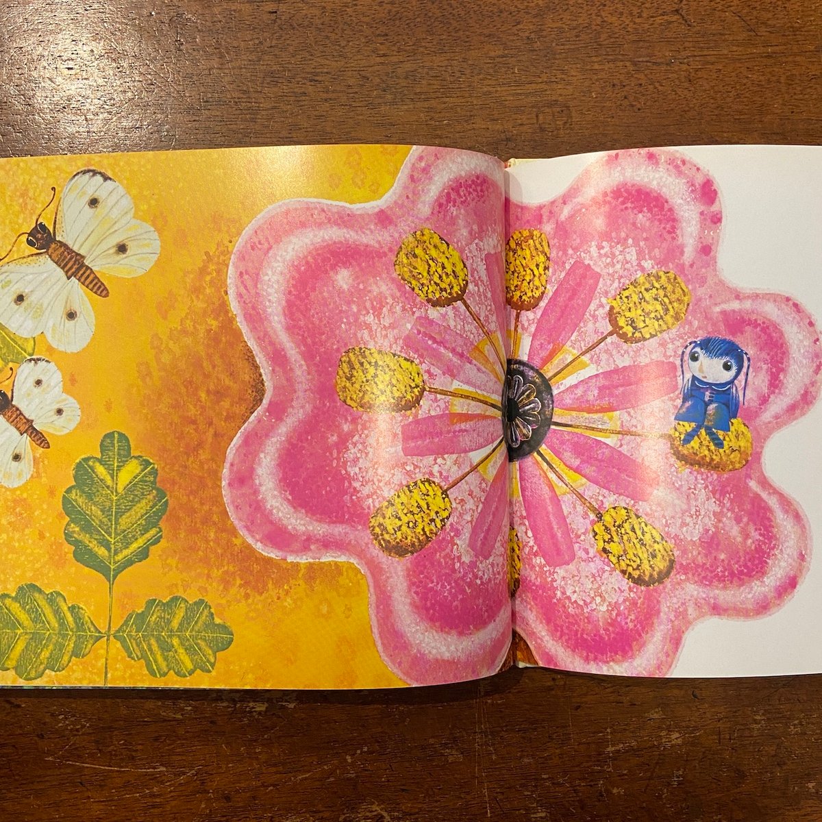 ちびむしちゃんのさんぽ」ヤン・クドゥラーチェク | Frobergue online