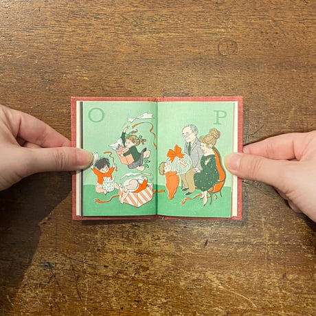 「Christmas Nutshell Library　全4冊セット」Hilary Knight（ヒラリー・ナイト）