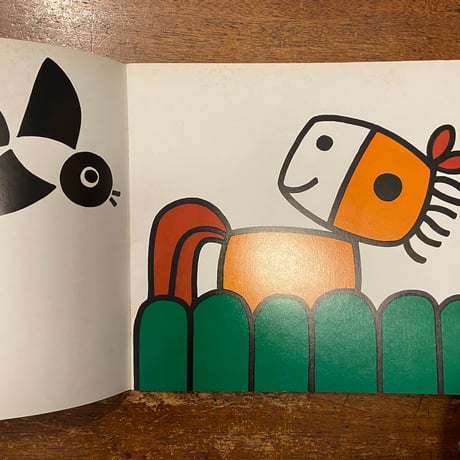 「とりのすづくり　ぴこちゃんえほん5」アッティリオ・カッシネリ