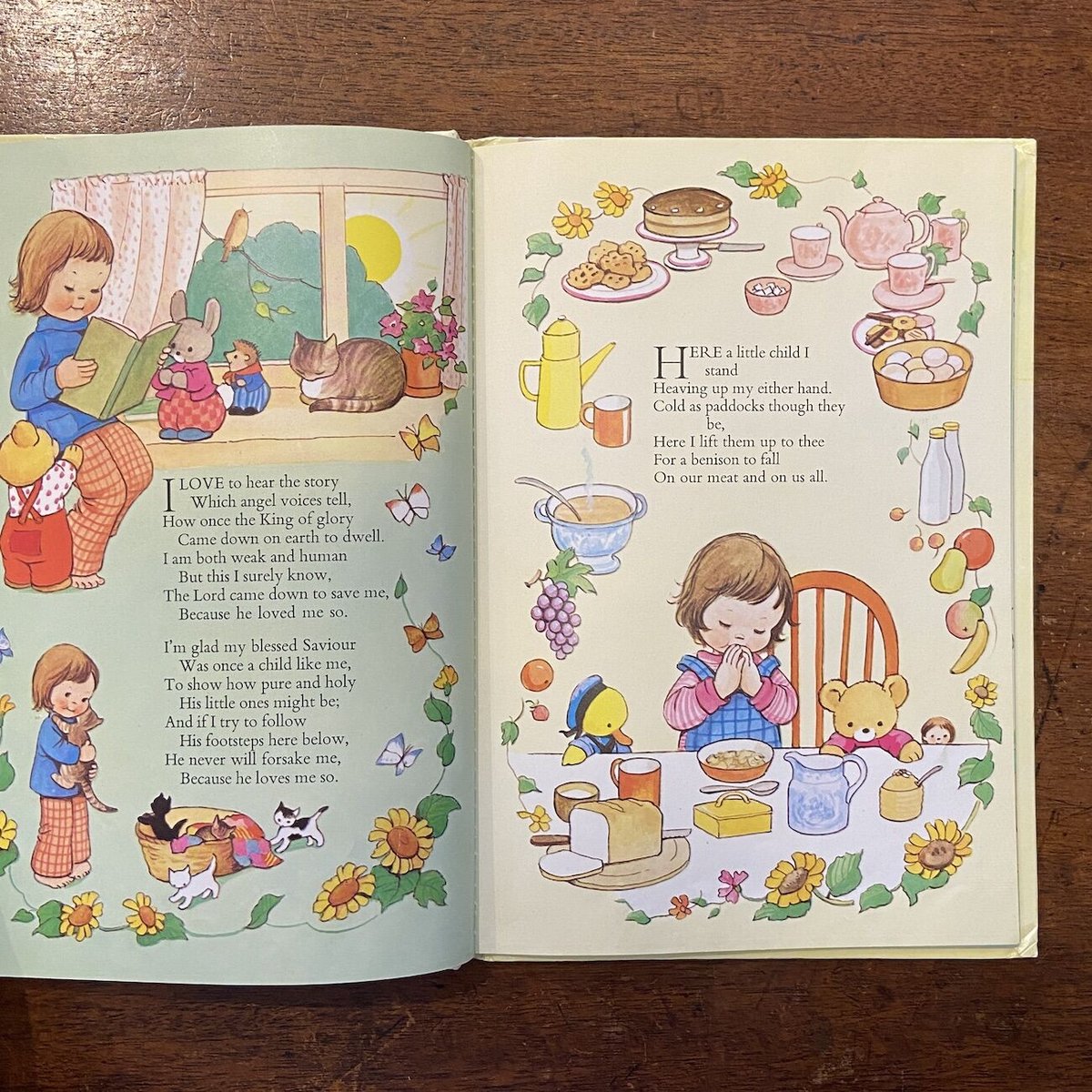 洋書 THE COLLECTABLE WORLD OF MABEL LUCIE 洋書 THE COLLECTABLE