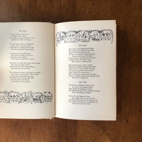 「The CHILDREN'S BELLS」Eleanor Farjeon（エリナー・ファージョン）　Peggy Fortnum