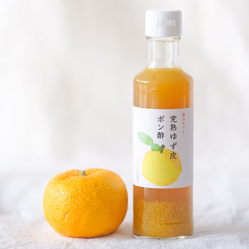 完熟本柚子２０kg（美品）。鍋料理、ポン酢、柚子胡椒、柚子味噌、ジャム、酒、焼酎 完熟本柚子20kg（美品）。鍋料理、ポン酢、柚子胡椒、柚子味噌