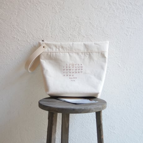 𝐁𝐢𝐫𝐭𝐡𝐝𝐚𝐲 𝐜𝐚𝐥𝐞𝐧𝐝𝐚𝐫 CUBE POUCH