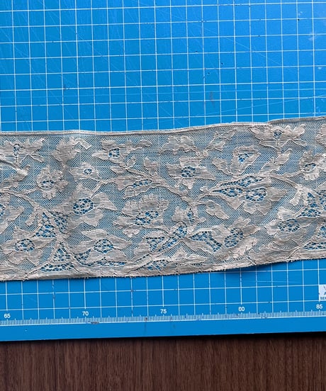 カレレース40cm 小花柄　RY-522-A