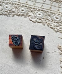 イニシャルスタンプ　G