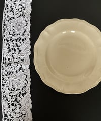 幅広の白いニードルポイントレース約18cm RY-761