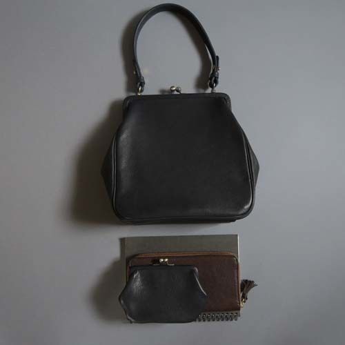 yammart がま口バッグplain gama hand bag-square plain gama hand bag-square (black) | yammart
