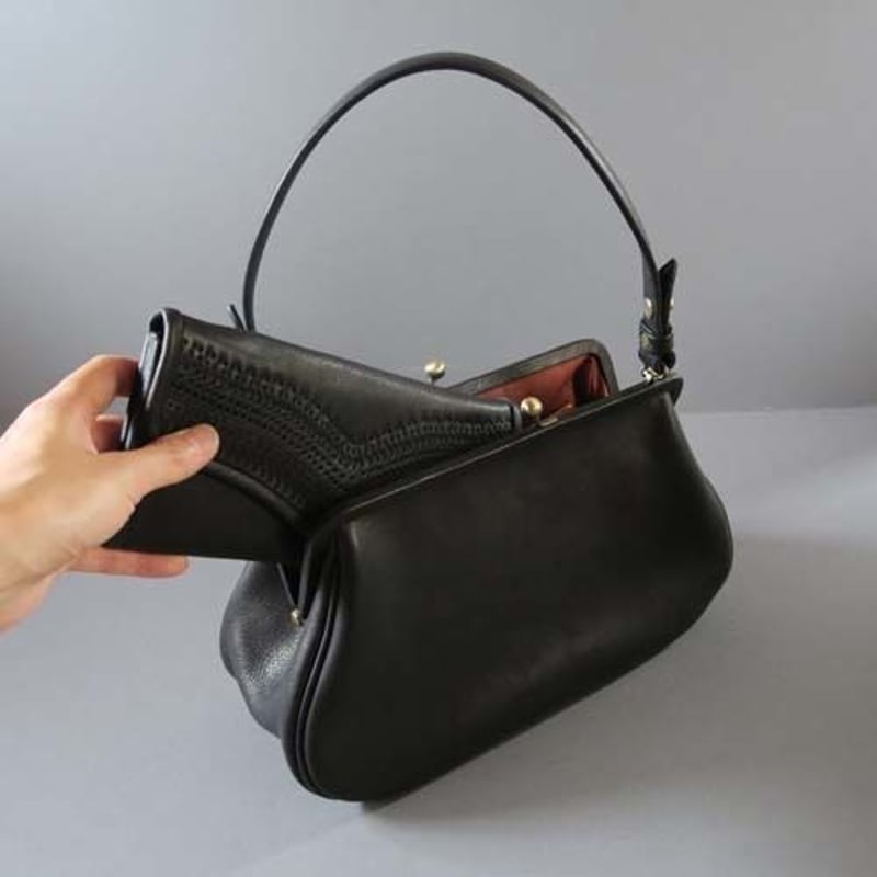 plain gama hand bag-round (black) | yammart