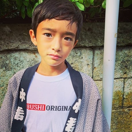 【新作KIDS】HINOMOTO BOX LOGO ORIGINAL T-SHIRT  日之本型拳独自印  子供服 KOBUSHI BRAND /拳ブランド
