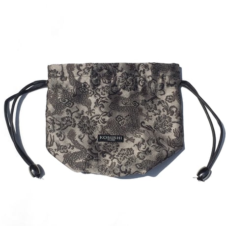PREMIUM KINCHAKU POUCH／プレミアム 巾着袋  龍虎／KOBUSHI BRAND／コブシブランド（全2種)