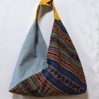B1032 三角トートバッグ  50 x 24 x8cm