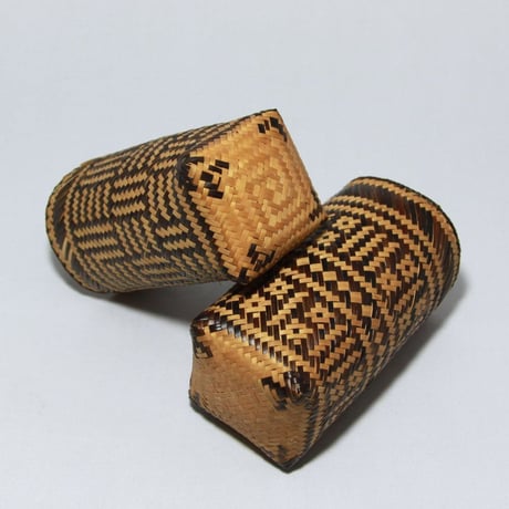 D884 筒形 小物入れ　縦6 x 横6 x 高さ15 cm