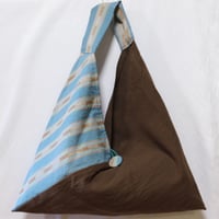 B1030 三角トートバッグ  50 x 30cm