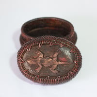 D253　針箱　縦6.5 x 横7.8 x 高さ5 cm