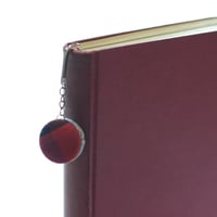 G685 ボンボンつきブックマーク 10.5cm