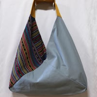 B1033 三角トートバッグ 50 x 24 x 8cm