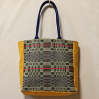 B1048 トートバッグ　幅30x縦29xマチ9.5x持ち手52.5cm