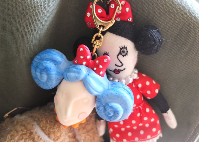 レア mel★melmelmeelme 人形 コモ チャーム レア mel☆melmelmeelme 人形 コモ チャーム