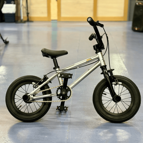 bmxフラットランドワタナベシート BMX シート フラット TNB GREED SADDLE BLACK 送料無料 : BMX FACTORY
