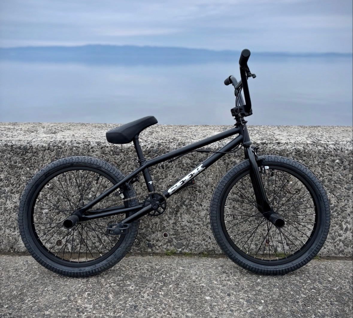 TNB SEEK Matt BLACK | CRANK WEB STORE