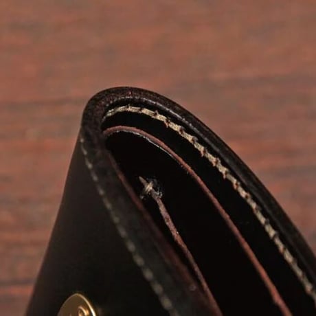 METALIZE brass tag short leather wallet