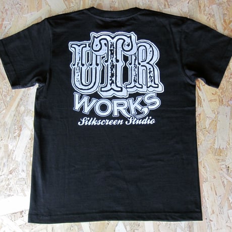 U.T.R.works LOGO TEE