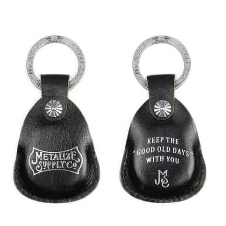 Retro style leather case Keychain