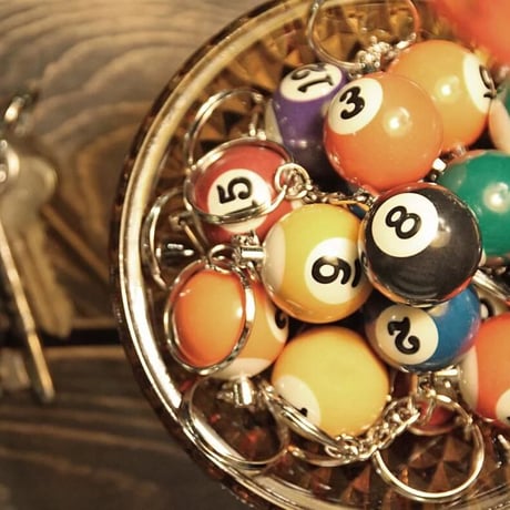 8 Ball Keyching