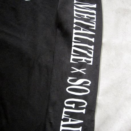 Guitar Female Leg Pigmento Dye L/S TEE
