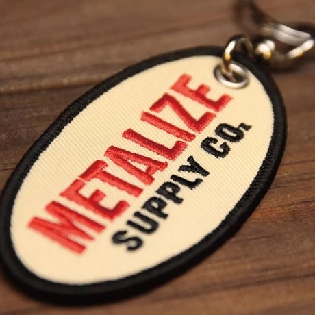 Retro strap keychain (Oval)