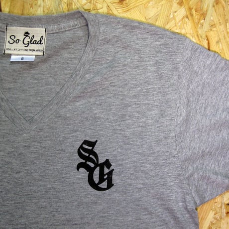 RIDE OR DIE V NECK TEE
