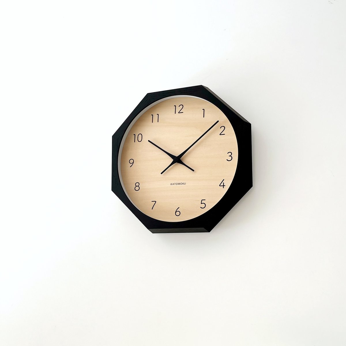名入れ付き】KATOMOKU muku clock 7 八角形 ブラック km-83NA8