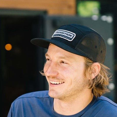 Wide Load 5-Panel Mesh Hat Black