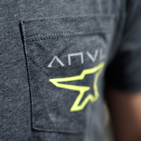 VNECK POCKET T