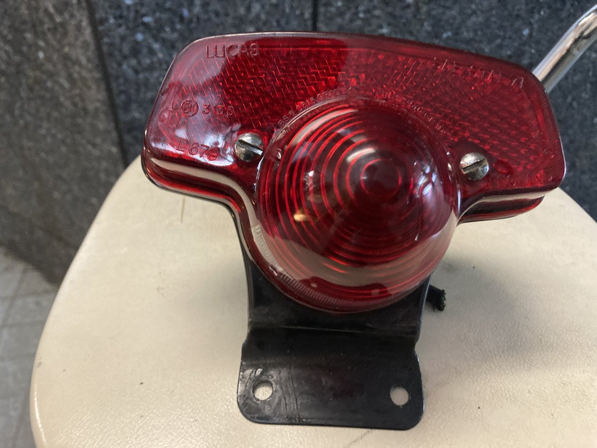KD LAMP テールランプ　LUCAS taillight 縦リブテール LUCAS 679 TAIL LAMP ASSY】 | KraftyTokyo