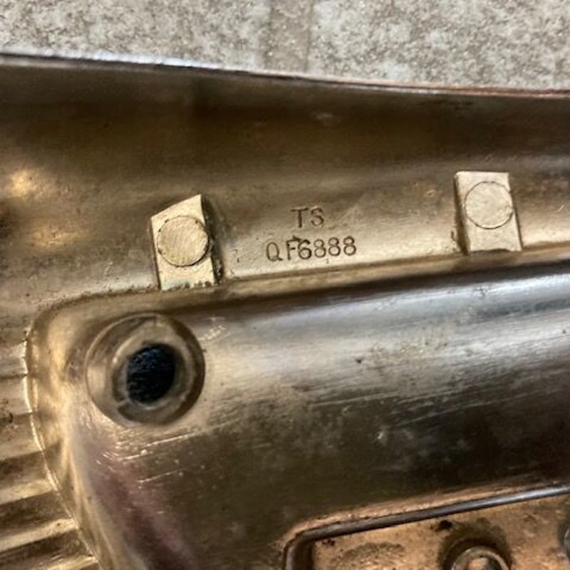 66-'68 TRIUMPH EMBLEM 左右セット『本物』 | KraftyTokyo