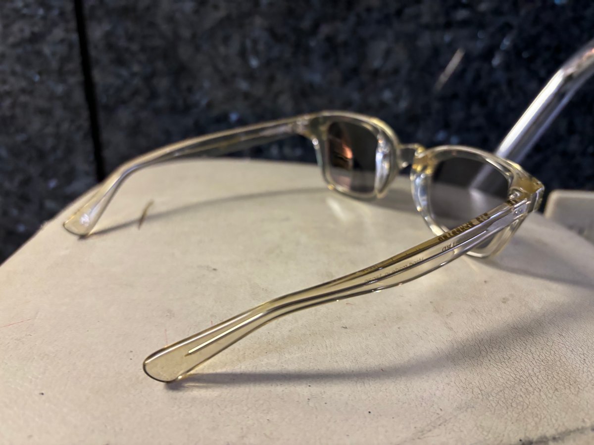 UNCROWD BIG BLUEBIRD ANTIQUE CLEAR/SMOKE | Kraf