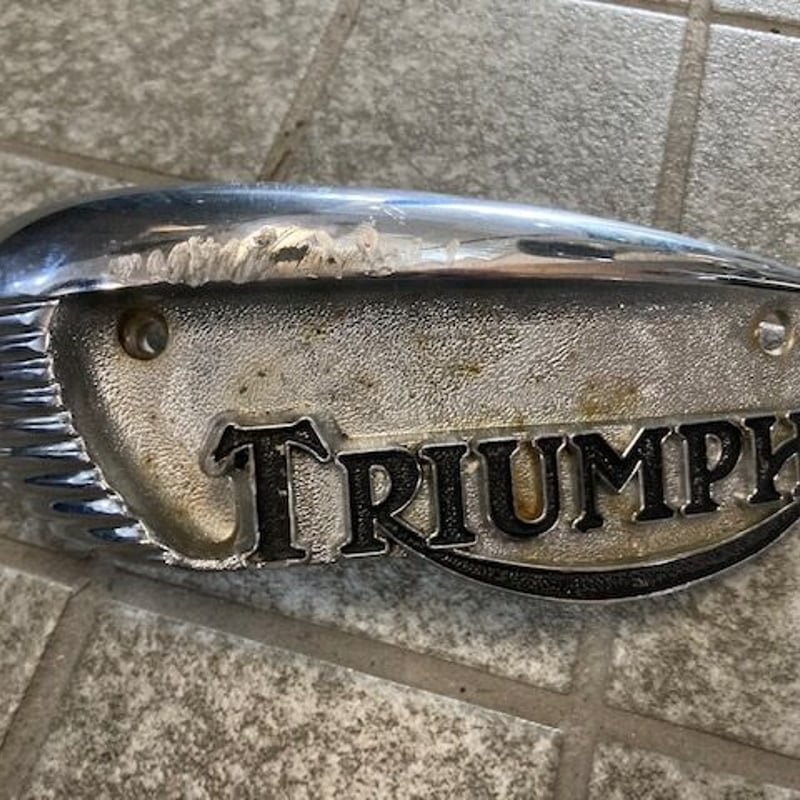 66-'68 TRIUMPH EMBLEM 左右セット『本物』 | KraftyTokyo
