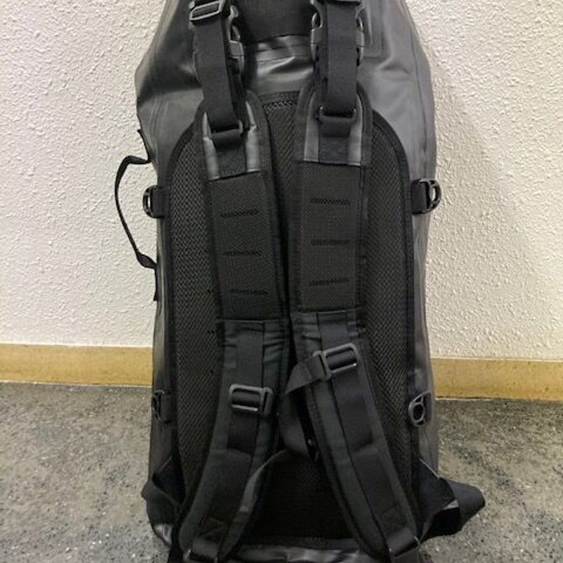BLUCO DRY BACKPACK BLK | KraftyTokyo