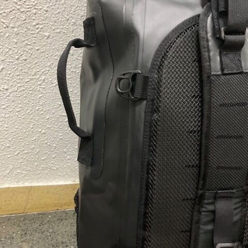 BLUCO DRY BACKPACK BLK | KraftyTokyo